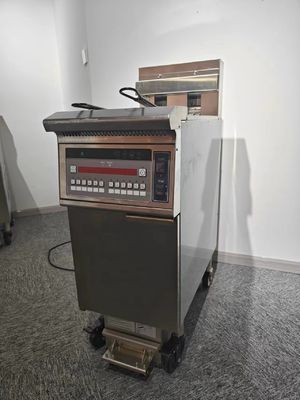 Una pentola due cestini 26L 14KW 380V con filtrazione dell'olio Frittatrice elettrica aperta