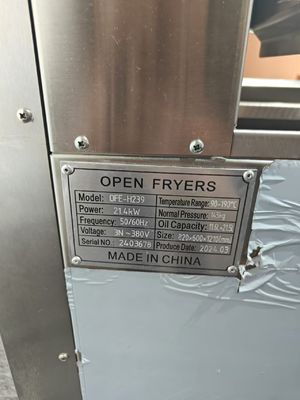 21.4KW Doppio serbatoio 11.6L+21.5L Digital Computer Panel Chips elettrici Open Fryer Machine