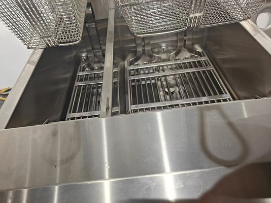 21.4KW Doppio serbatoio 11.6L+21.5L Digital Computer Panel Chips elettrici Open Fryer Machine