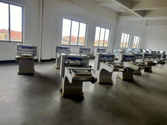 Macchine per la trasformazione di tostapane elettrici per uso commerciale