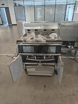 Pannello intelligente touchscreen professionale 4tank 4baskets 28KW 304SUS Chips elettrici Friggitrice aperta