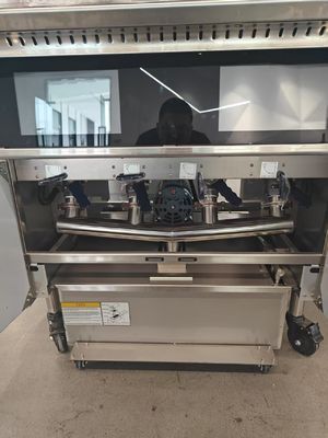 Pannello intelligente touchscreen professionale 4tank 4baskets 28KW 304SUS Chips elettrici Friggitrice aperta