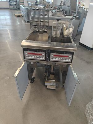 380V 28kw Doppi serbatoi Quattro cestini Pannello digitale Elettronica e gas Chips Macchina friggitrice aperta 15L*2
